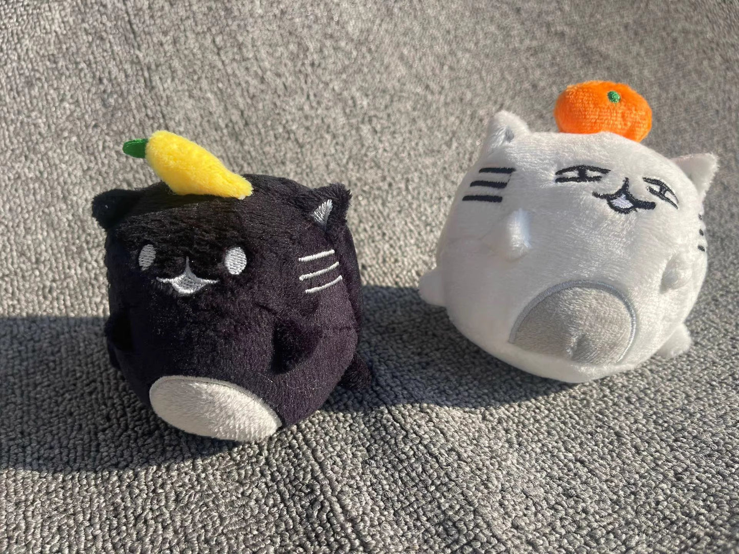 Seventeen Jun Happy Cat Plushie Keychain