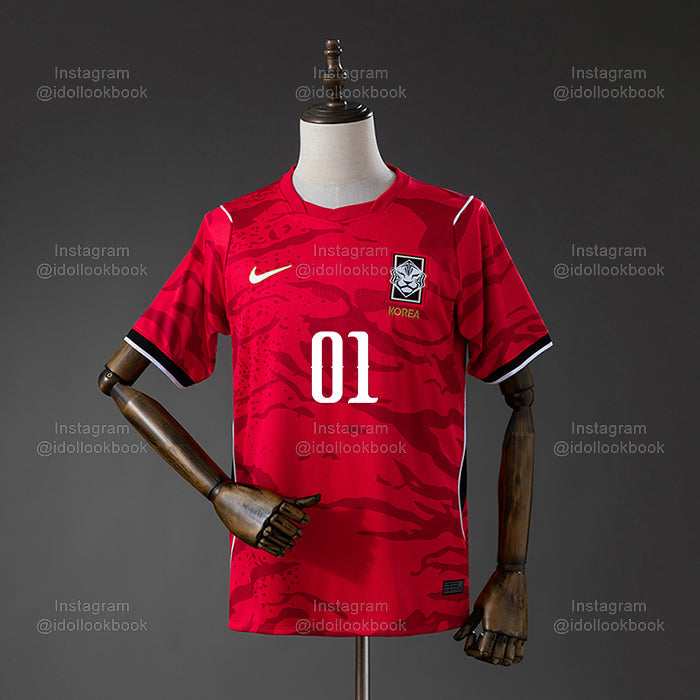 Le Sserafim Korea Soccer Jersey // Red