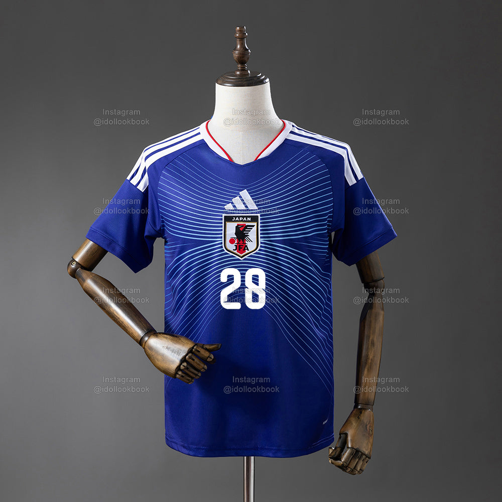 JAPANユニフォーム Le Sserafim Japan Soccer Jersey // Blue – idollookbook