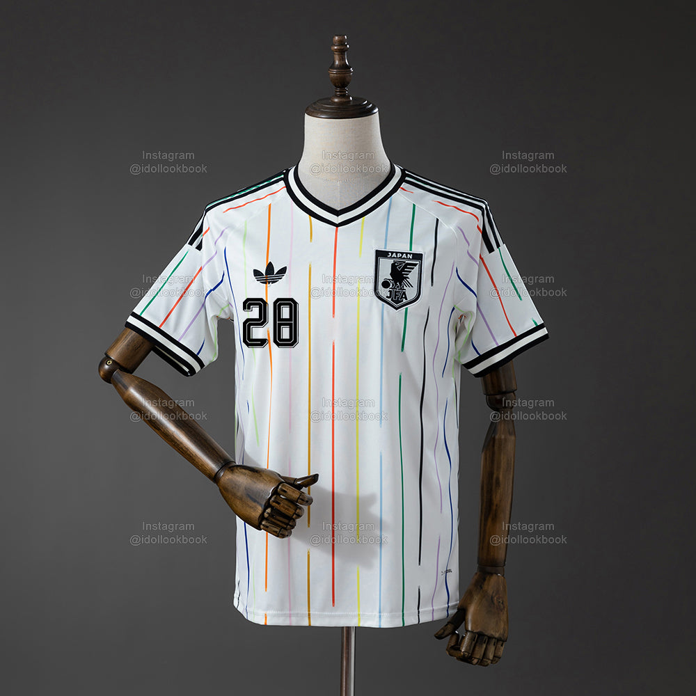 Le Sserafim Japan Soccer Jersey // White – idollookbook