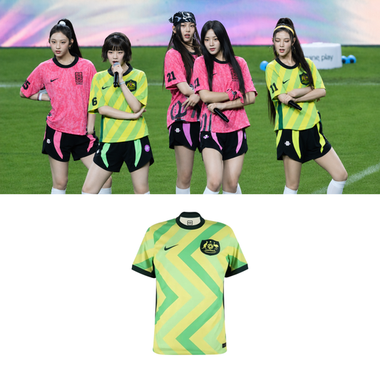 New Jeans Australia Soccer Jersey // Green