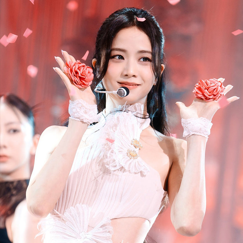 Blackpink Jisoo Hand Flower Ring