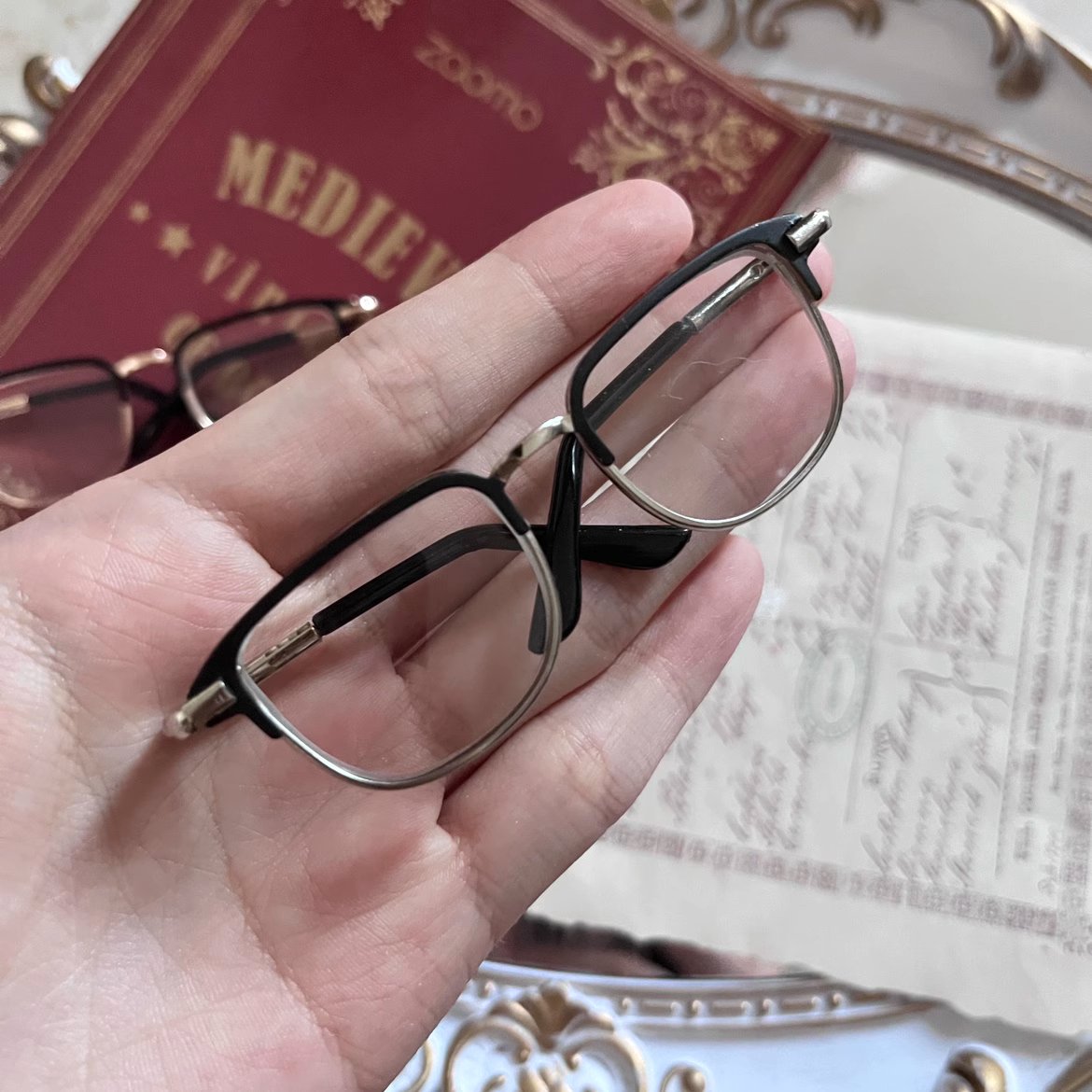 Stray Kids SKZOO School Glasses