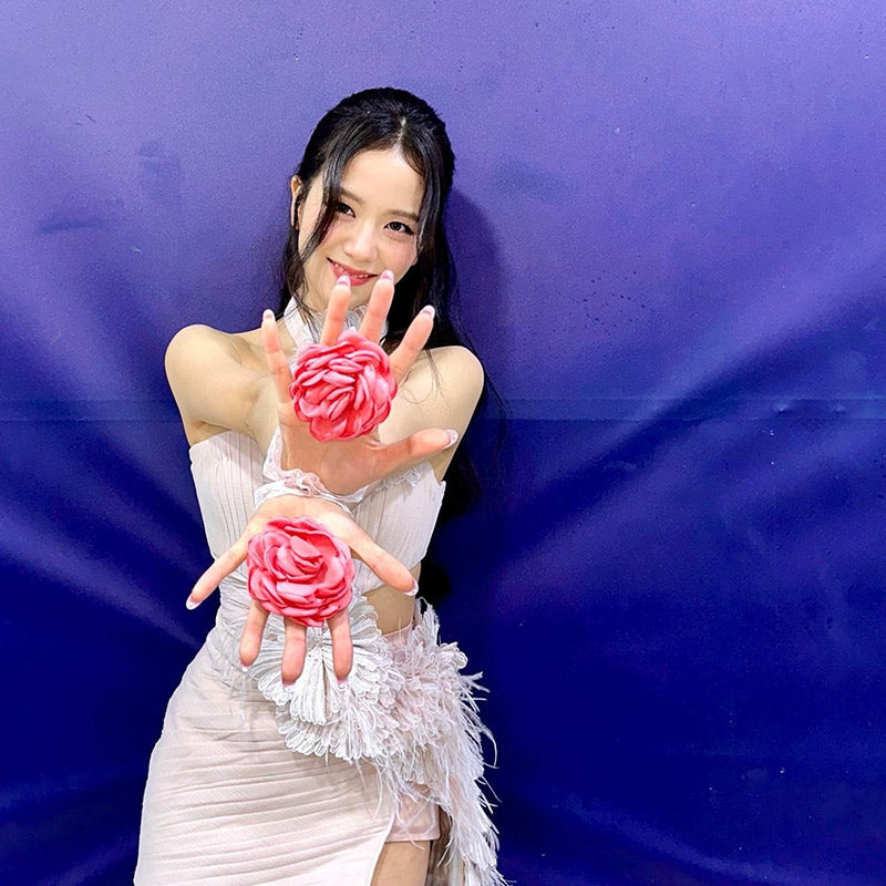 Blackpink Jisoo Hand Flower Ring