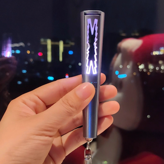 Le Sserafim Mini Lightstick Keychain