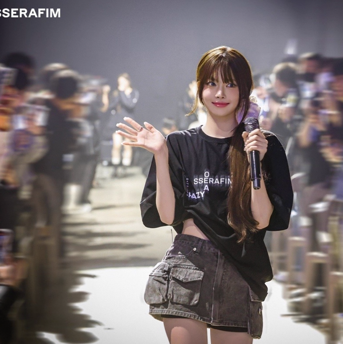 Le Sserafim 2025 Easy Crazy Hot Cropped T-Shirt