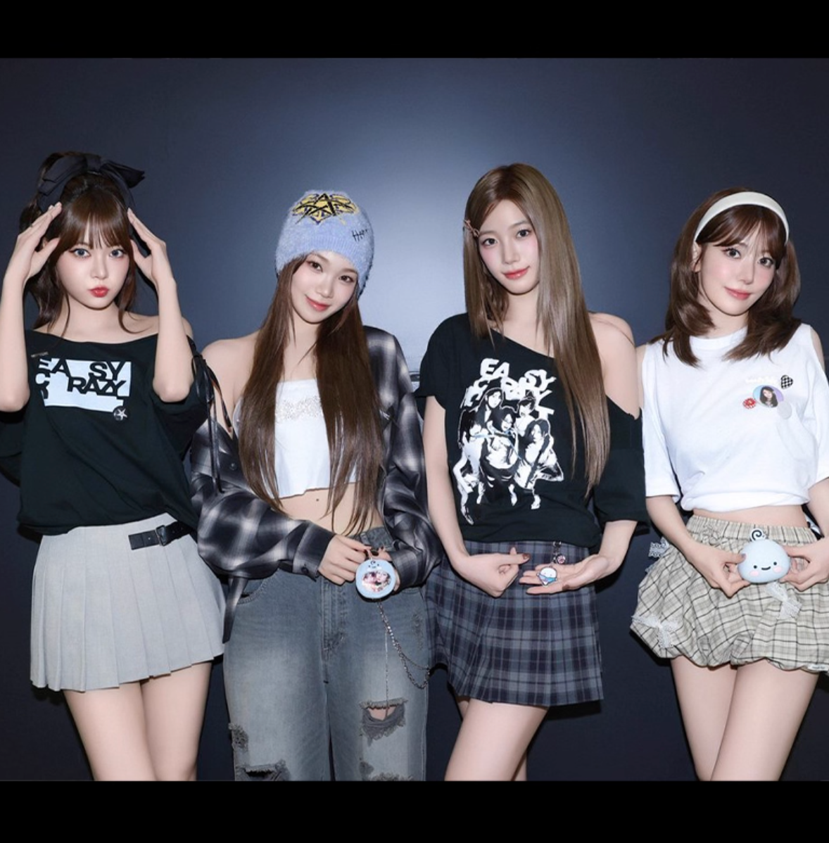 Le Sserafim 2025 Easy Crazy Hot Cropped T-Shirt